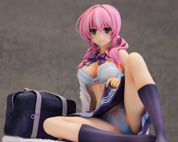 卯木紗璃 Illustration by 深崎暮人-5