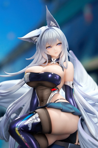 アズールレーン 信濃 寝待の銀輿Ver. LEDアクリル展示ケース付きスペシャル版-10