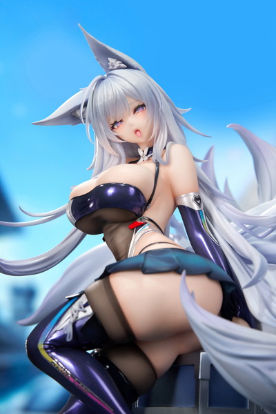 アズールレーン 信濃 寝待の銀輿Ver. LEDアクリル展示ケース付きスペシャル版-11